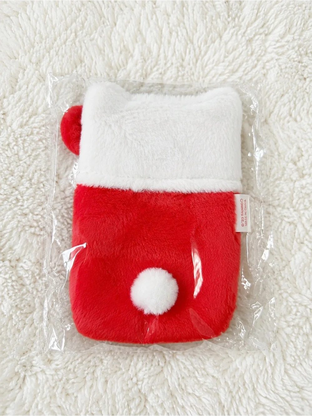 Sanrio Hello Kitty Plush Trading Card Holder Red Bow Keychain - Picture 2 of 3